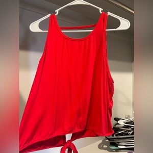 Women’s workout top